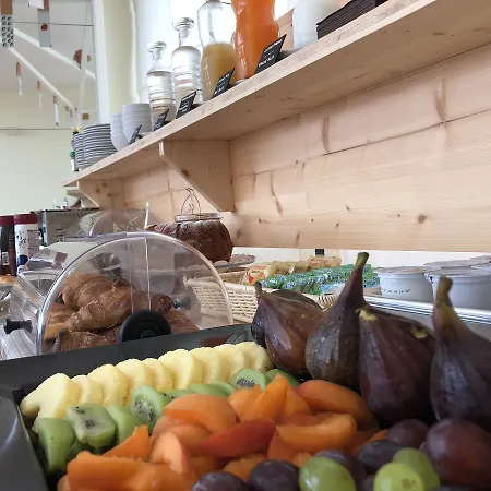 Xilhotel Szálloda 4*