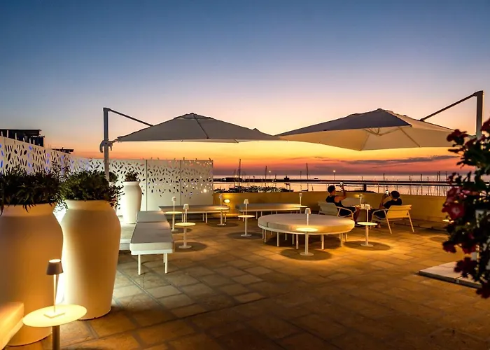 Готель Xilhotel 4*