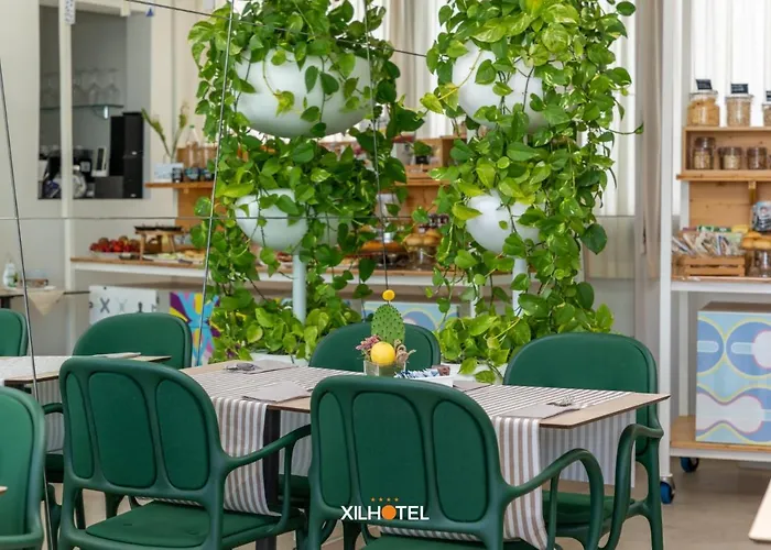 Готель Xilhotel