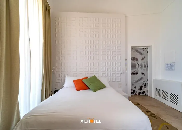 Готель Xilhotel