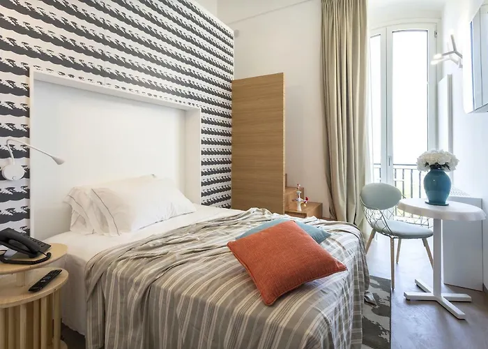 Готель Xilhotel 4*