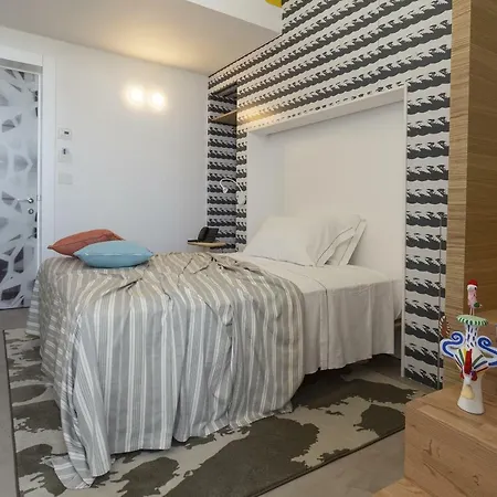Xilhotel Szálloda 4*