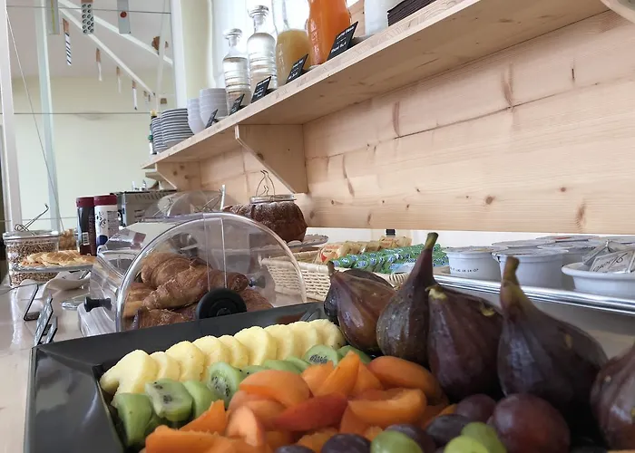 Xilhotel فندق 4*